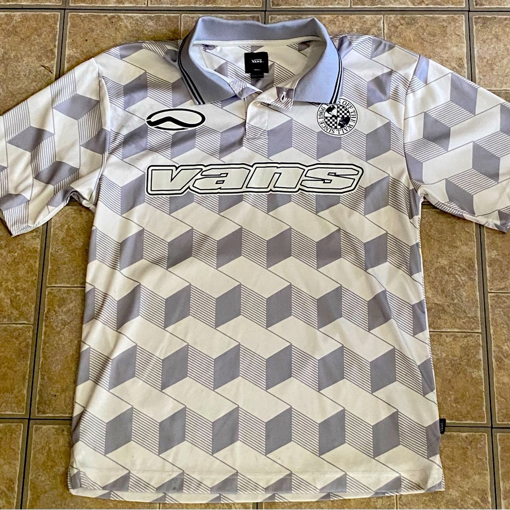 ✨WORN✨Vans Rigsby Soccer Polo